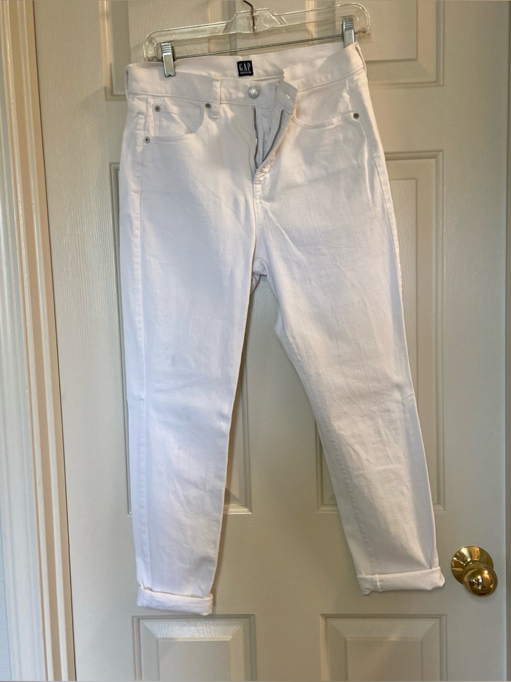 GAP White Boyfriend Jeans for Women